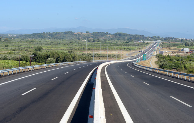 Αύξηση-της-κίνησης-στους-αυτοκινητόδρομους:-6.000-οχήματα-ανά-κατεύθυνση-καθημερινά-στην-Πατρών-Πύργου-στην-Κάτω-Αχαΐα