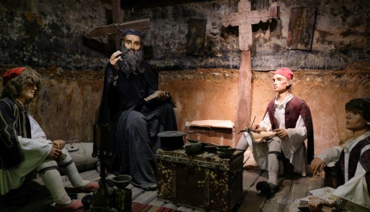 Το-κρυφό-σχολειό-όπου-έμαθε-τα-πρώτα-του-γράμματα-ο-Άγιος-Κοσμάς-–-Ένα-οδοιπορικό-από-το-αρχείο-του-ope.gr