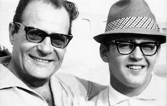 «Τώρα-πάλι-μαζί»:-Η-συγκινητική-ανάρτηση-του-Λάμπρου-Κωνσταντάρα-για-τον-πατέρα-του-και-τον-παππού-του