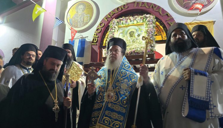 Μεγαλοπρεπής-πανήγυρη-της-Παναγίας-της-Σκουπιώτισσας-στα-Νέα-Ρόδα-Χαλκιδικής