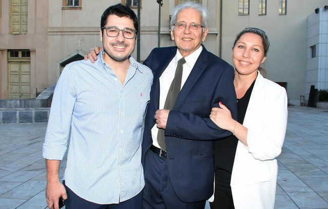 Η-επιθυμία-της-οικογένειας-του-Δημήτρη-Κωνσταντάρα-για-την-κηδεία-του-–-Η-ανάρτηση-του-γιου-του-Λάμπρου