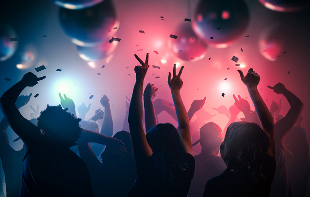 Τραγωδία-σε-γαμήλιο-γλέντι-στην-Πάτρα:-Αγαπημένο-πρόσωπο-της-νύφης-κατέρρευσε-μετά-τον-χορό