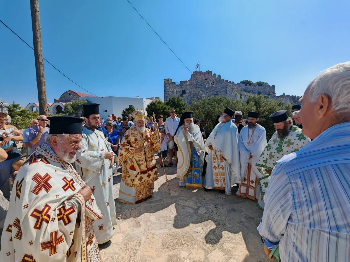 Απόδοση-της-Κοιμήσεως-στην-Παναγία-του-Κάστρου-στη-Λέρο