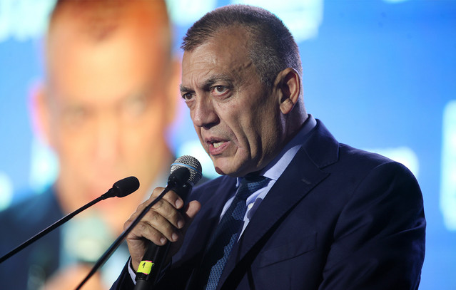 Δωρεάν-οι-μετακινήσεις-των-νησιωτικών-ερασιτεχνικών-σωματείων-–-«Δικαίωση-η-απόφαση-του-υπουργείου»-λέει-ο-Γ.-Βρούτσης