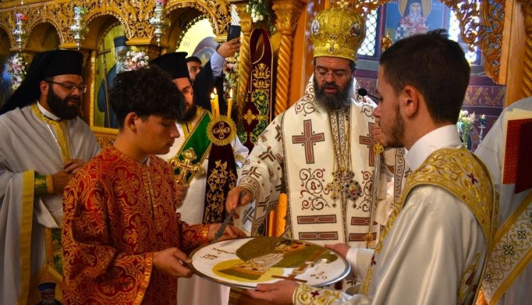 Η-εορτή-του-Αγίου-Κοσμά-του-Αιτωλού-στη-Μητρόπολη-Μαρωνείας