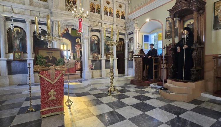 Ο-Μητροπολίτης-Σύμης-στην-ενορία-Αγίου-Ελευθερίου-Σύμης
