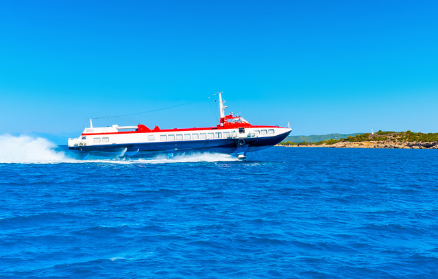 Βλάβη-στο-flying-dolphin-xix-στο-δρομολόγιο-Αίγινα-–-Πειραιά