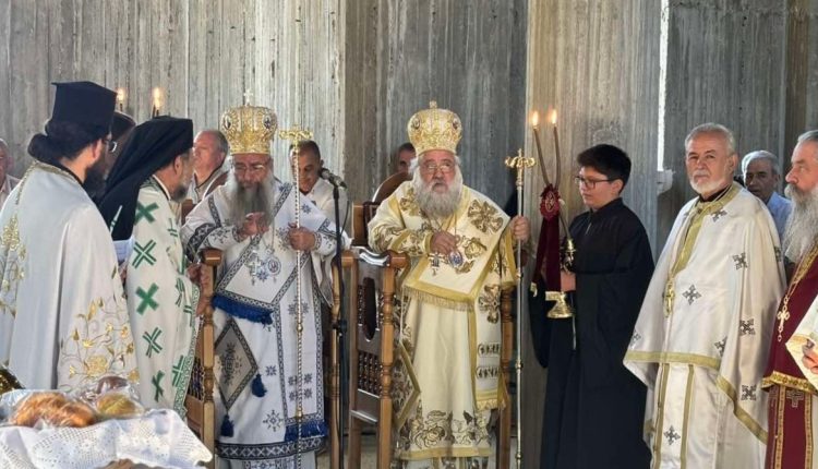 Ο-Επίσκοπος-Πολυστύλου-στην-Αρναία-για-την-εορτή-του-Αγίου-Κοσμά-του-Αιτωλού