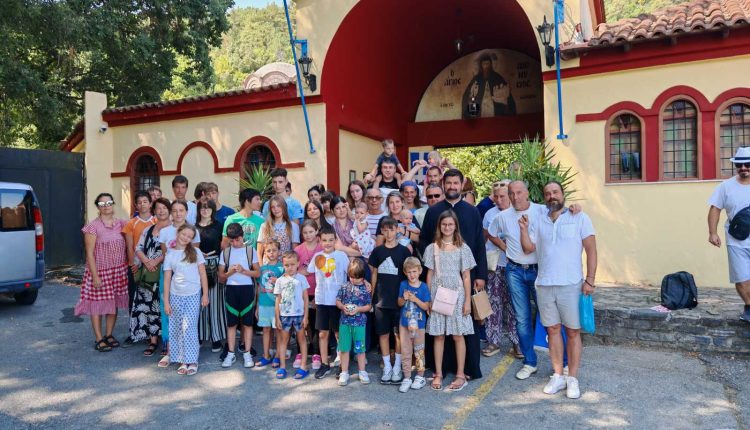 Φιλοξενία-παιδιών-από-τη-Σερβία-στην-Ιερά-Μητρόπολη-Κίτρους