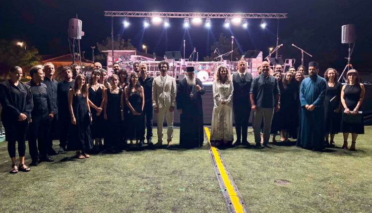 Αρχιεπίσκοπος-Ιερώνυμος:-«Η-ελπίδα-της-Εκκλησίας-είναι-γραμμένη-στα-πρόσωπα-των-νέων»