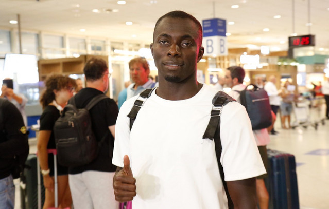 Ολυμπιακός:-Στην-Αθήνα-ο-Μανέ-για-να-ολοκληρωθεί-η-μεταγραφή