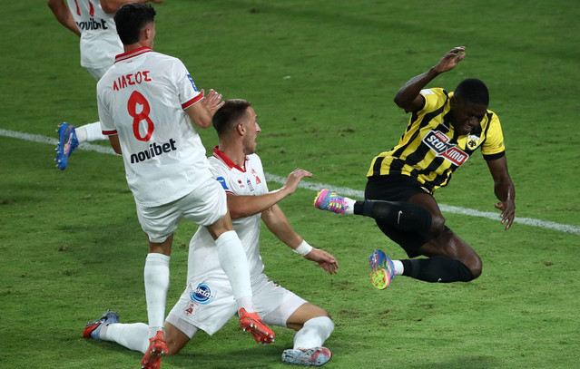 Λανουά:-Σωστό-το-πέναλτι-υπέρ-της-ΑΕΚ-κόντρα-στον-Πανσερραϊκό