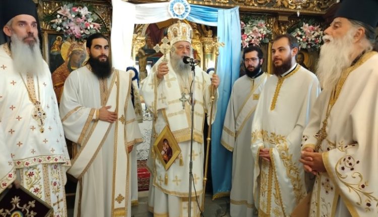 Η-Απόδοση-Κοιμήσεως-της-Θεοτόκου-στον-πανηγυρίζοντα-ομώνυμο-Ιερό-Ενοριακό-Ναό-Βίβλου-Νάξου