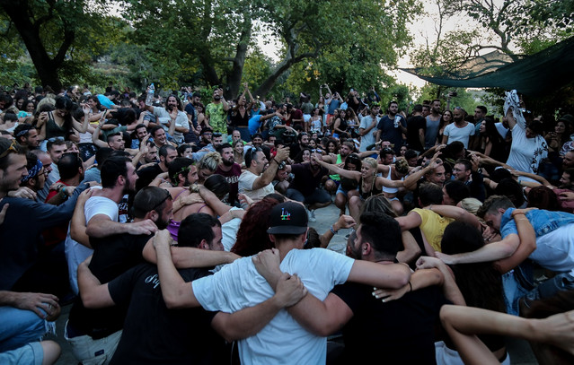 Μπαράζ-ακυρώσεων-πανηγυριών-στην-Ικαρία-–-Η-θλιβερή-είδηση-πίσω-από-την-απόφαση