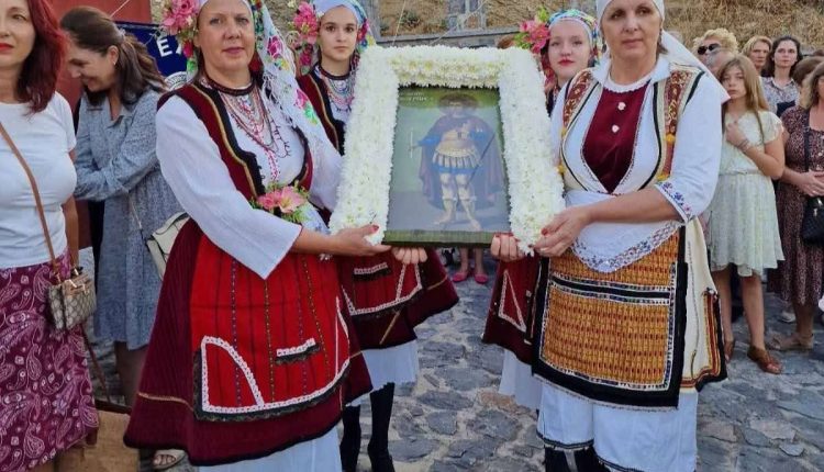 Λαμπρός-ο-εορτασμός-του-Αγίου-Φανουρίου-στη-Φλώρινα