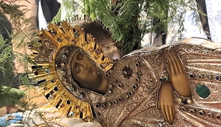 Γεθσημανή:-Τα-Εγκώμια-προς-τη-Θεοτόκο-στο-Θεομητορικό-Μνήμα