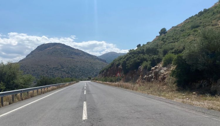 Υπογραφή-σύμβασης-για-την-ολοκλήρωση-της-επαρχιακής-οδού-Παλαιόκαστρο-–-Ριζοσπηλιά-από-την-Περιφέρεια-Πελοποννήσου-–-Περιφέρεια-Πελοποννήσου