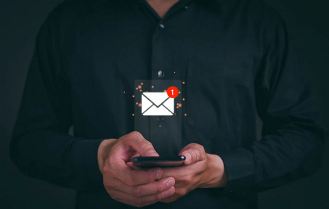 sms-με-έκπτωση-30%-στα-αεροπορικά-εισιτήρια-θα-λάβουν-οι-νεοδιόριστοι-εκπαιδευτικοί