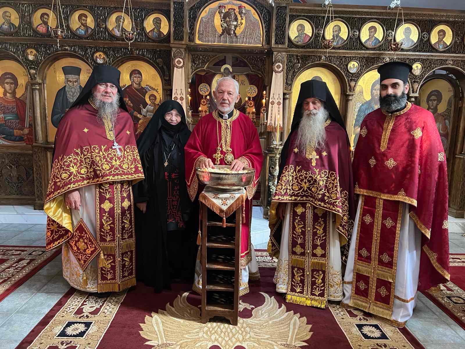 Τα-Μοναστήρια-της-Ι.-Αρχιεπισκοπής-Καναδά-εορτάζουν-τις-πανηγύρεις-τους-με-μεγαλοπρέπεια-και-κατάνυξη