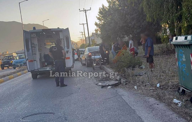 Τροχαίο-με-μητέρα-και-την-11χρονη-κόρη-της-μέσα-στη-Λαμία-–-«Τυφλώθηκε»-από-τον-ήλιο-η-οδηγός