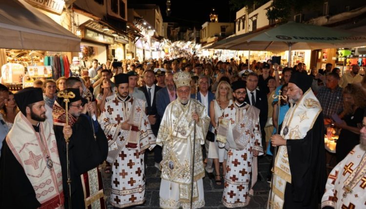 Η-Ρόδος-πανηγύρισε-τον-προστάτη-της-Άγιο-Φανούριο