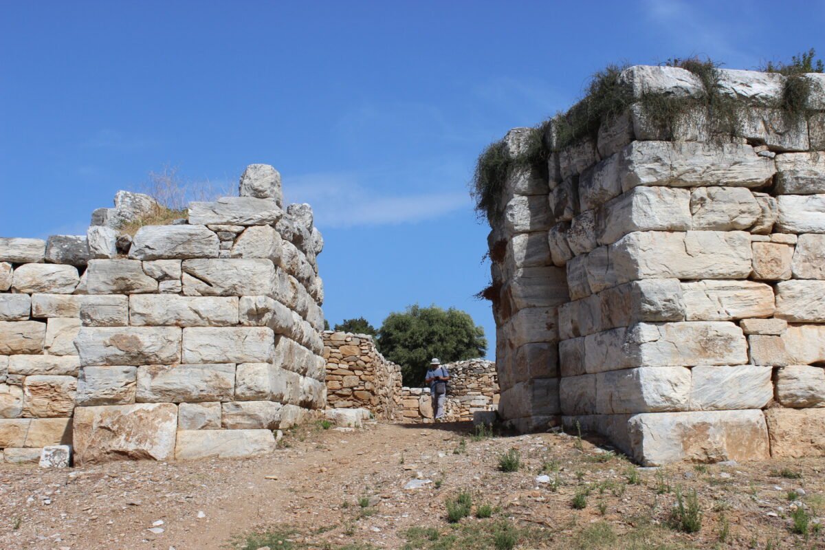 Προσβασιμότητα,-πυροπροστασία-και-συντήρηση-μνημείων-στον-αρχαιολογικό-χώρο-του-Ραμνούντος