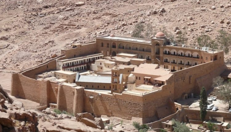 Το-καθεστώς-που-διαμορφώθηκε-στη-Μονή-Σινά-με-την-άφιξη-του-Αρχιεπισκόπου-Σιναίου-Δαμιανού