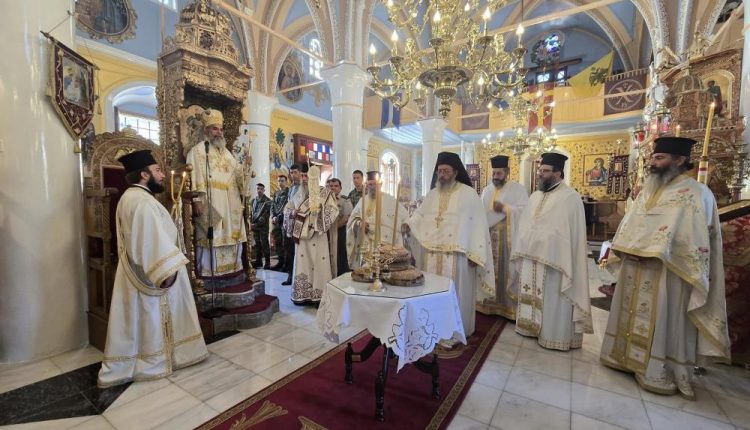 Αρχιερατική-Θ-Λειτουργία-Ι.-Ναό-του-Αγίου-Αθανασίου-Σύμης