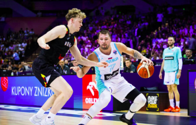 eurobasket-2025:-Πρώτη-νίκη-για-τη-Σλοβενία-με-ιστορικό-triple-double-του-Ντόντσιτς