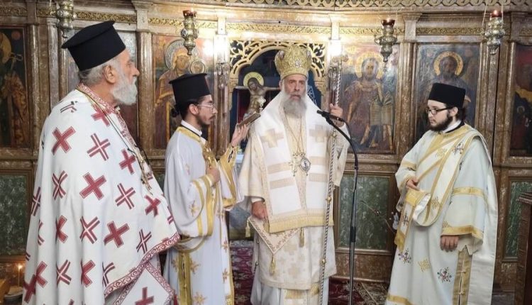 Ανάμνησις-της-καταθέσεως-της-Αγίας-Ζώνης-της-Υπεραγίας-Θεοτόκου-στη-Μητρόπολη-Θεσσαλιώτιδος