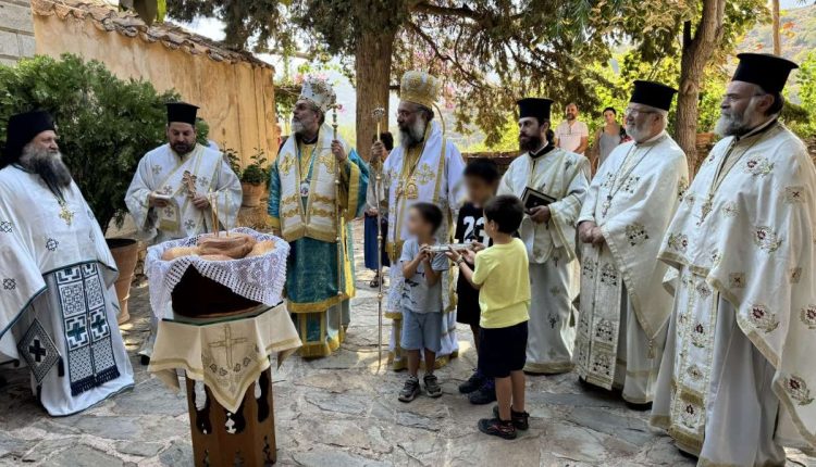 Δισαρχιερατική-Θεία-Λειτουργία-στην-ΙΜ.-Τιμίου-Προδρόμου-Ατάλης-Μπαλή