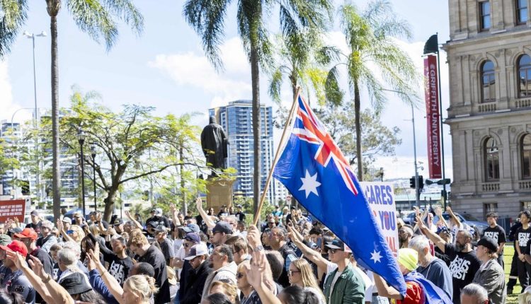 Αυστραλία:-Χιλιάδες-άνθρωποι-διαδηλώνουν-κατά-των-μεταναστών