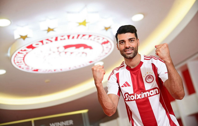 Έριξε-βόμβα-Ταρεμί-ο-Ολυμπιακός-–-Τα-245-γκολ-και-το-καλύτερο-του-champions-league