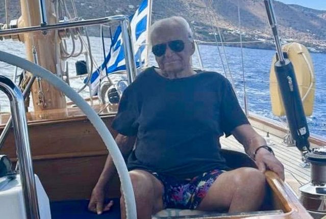 Πέθανε-ο-Σπύρος-Κοκοτός,-ο-αρχιτέκτονας-που-μετέτρεψε-την-Ελούντα-σε-δημοφιλή-πολυτελή-προορισμό