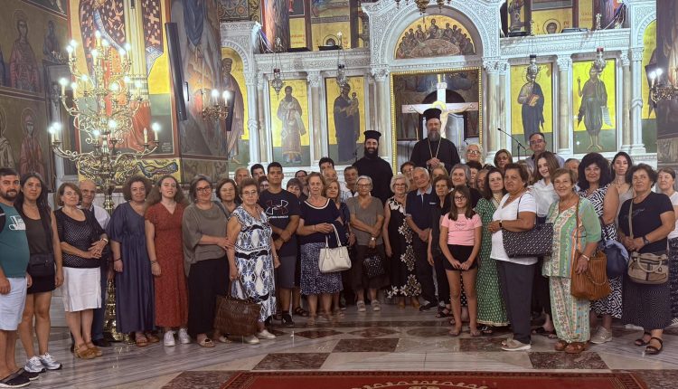 Προσκυνητές-από-τη-Μητρόπολη-Χαλκίδος-στον-Μητροπολιτικό-Ναό-Γρηγορίου-Παλαμά-στη-Θεσσαλονίκη