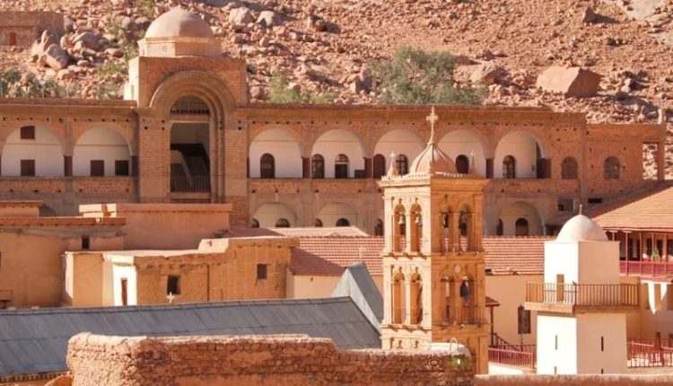 Κρίση-στη-Μονή-Σινά:-Οι-λεπτοί-χειρισμοί-και-οι-προσπάθειες-Εκκλησίας-και-Πολιτείας-για-την-εξεύρεση-λύσης