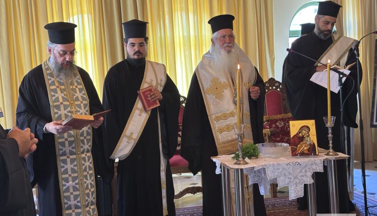 Αρχή-της-Ινδίκτου-–-Αγιασμός-στα-Γραφεία-της-Ιεράς-Μητροπόλεως-Θηβών