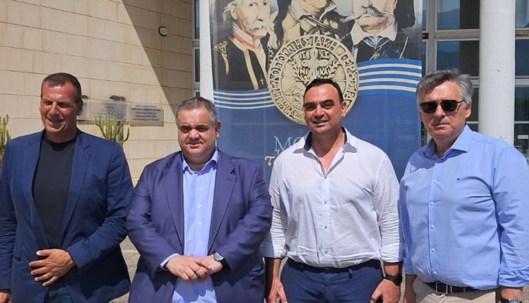 Στην-ΠΕ-Λακωνίας-ο-Υφυπουργός-Εσωτερικών-Βασίλης-Σπανάκης-–-Περιφέρεια-Πελοποννήσου