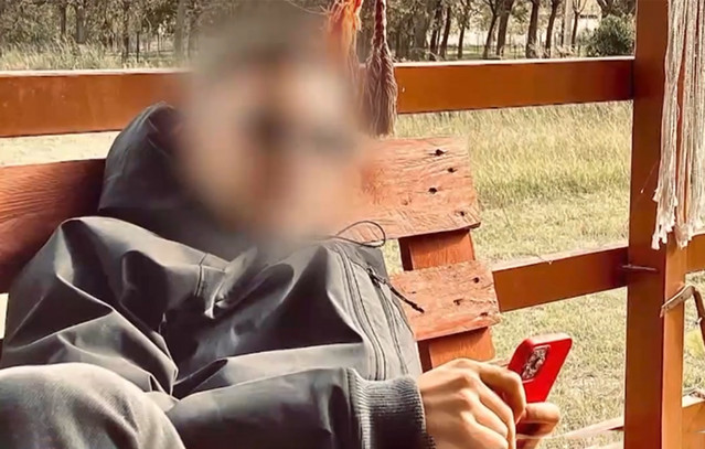 Θάνατος-22χρονου-στην-Κόρινθο:-Τι-έδειξε-η-ιατροδικαστική-–-«Βρέθηκε-σπασμένο-το-κινητό-του-και-κομμάτι-μονωτικής-ταινίας»