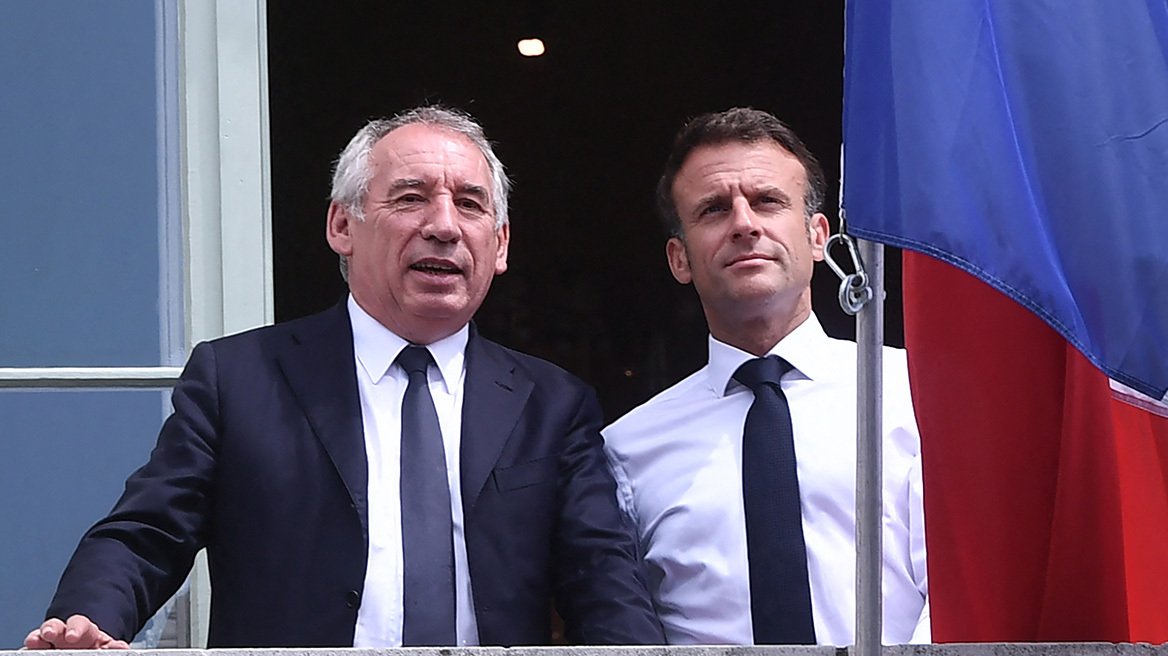 Γαλλία:-Με-τον-κίνδυνο-της-ακυβερνησίας-επί-θύραις,-οι-πολιτικές-διαβουλεύσεις-εντείνονται