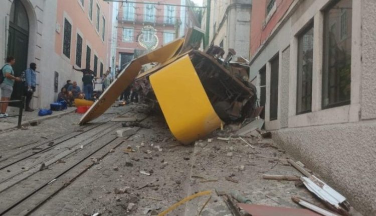 Πορτογαλία:-Δεκαπέντε-νεκροί-μετά-τον-εκτροχιασμό-τελεφερίκ-στη-Λισαβόνα-–-Εθνικό-πένθος