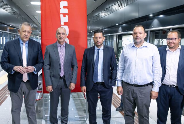 Προσφορά-ζωής-από-την-Διαμαντής-Μασούτης-ΑΕ.-–-Δωρεά-84-αυτόματων-εξωτερικών-απινιδωτών