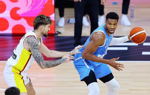 Ισπανία-–-Ελλάδα:-35-51-στο-τέλος-του-πρώτου-ημιχρόνου