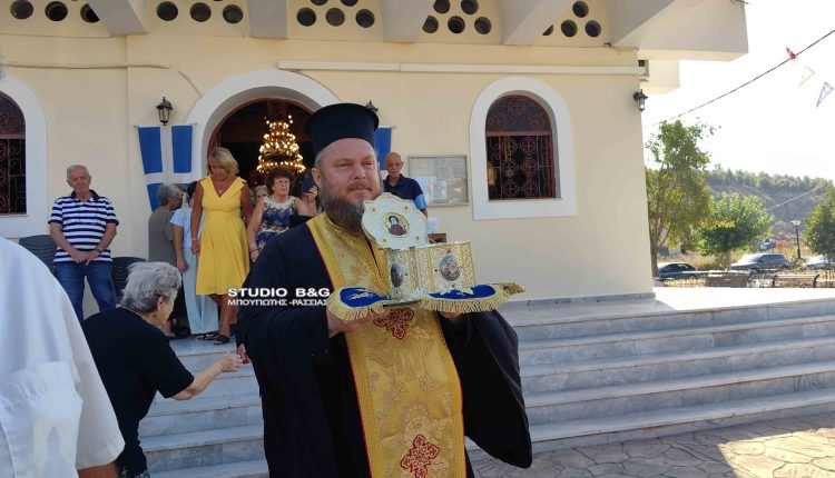 Αναχώρησε-η-Τιμία-Κάρα-του-Αγίου-Ιωάννη-του-Ερημίτη-από-το-Ναύπλιο-για-την-Κρήτη