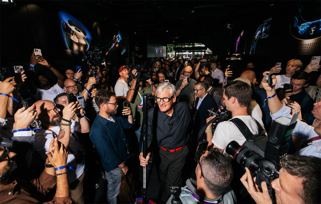 o-james-dyson-αποκαλύπτει-την-επόμενη-γενιά-τεχνολογίας-στο-Βερολίνο