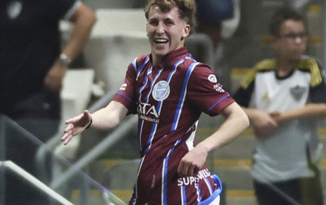 Γιατί-ο-Μαρινάκης-έκοψε-Αντίνο-μέσα-στη-νύχτα-–-Σφήνα-από-ελληνική-ομάδα