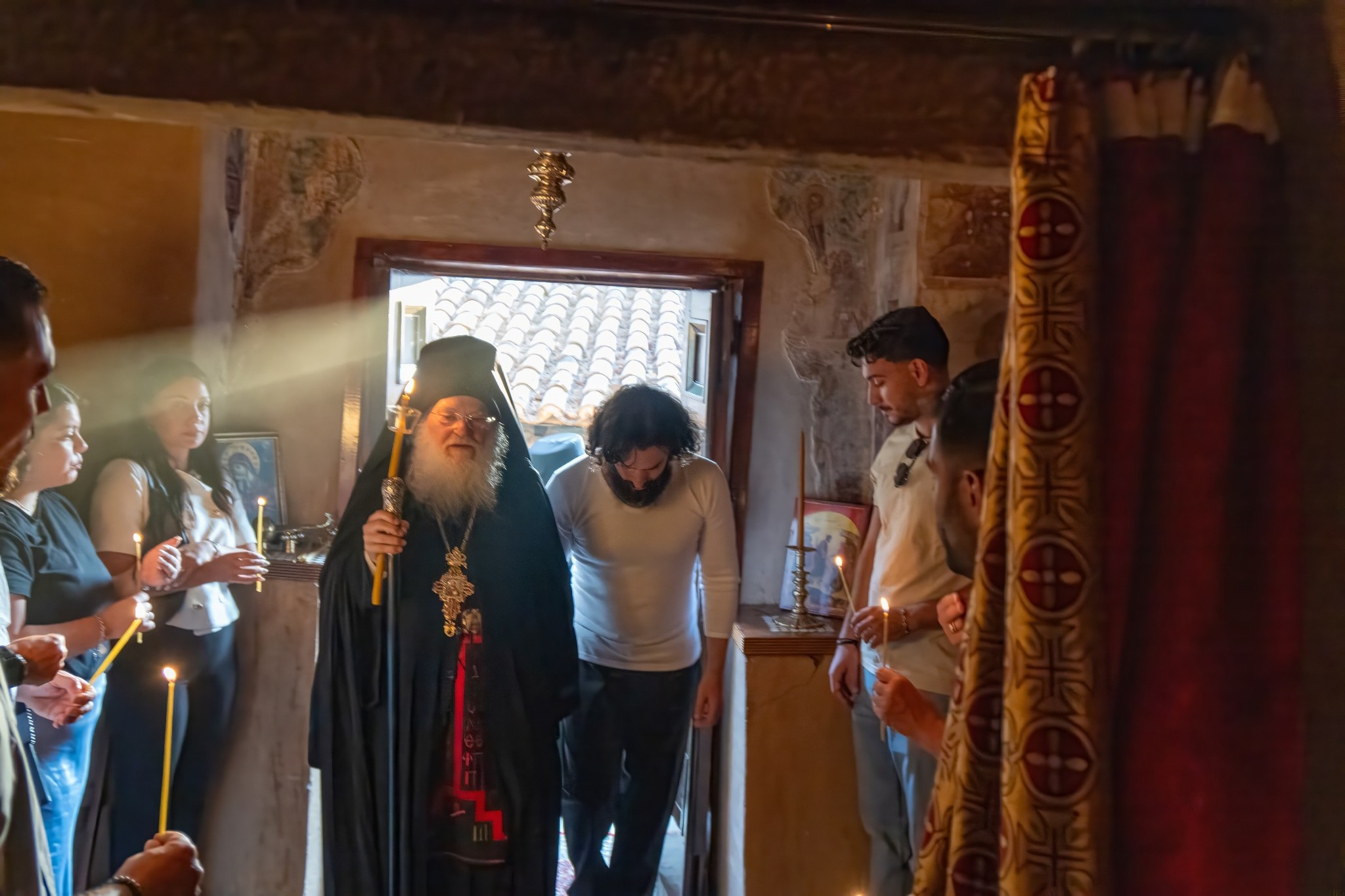 Κουρά-μοναχού-στην-Ιερά-Μονή-Αστερίου-(ΦΩΤΟ)