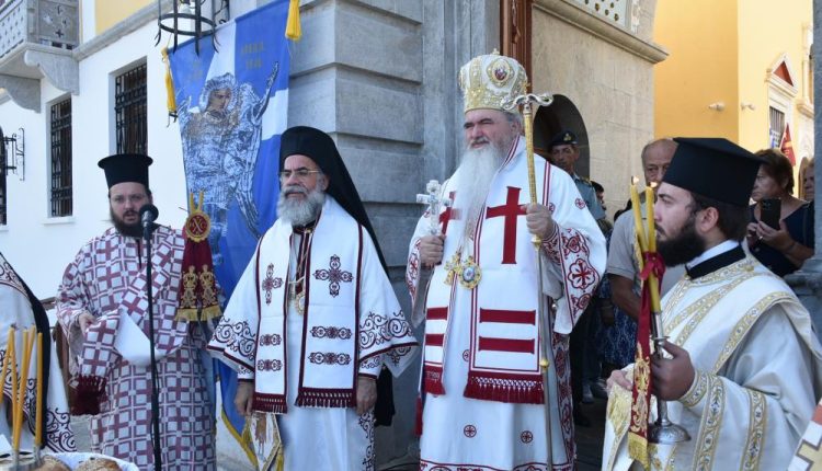 Ο-Νέας-Κρήνης-και-Καλαμαριάς-Ιουστίνος-στην-πανήγυρη-του-εν-Χώναις-θαύματος-στον-Πανορμίτη-Σύμης