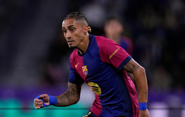 Ραφίνια-κατά-disneyland-για-απρεπή-συμπεριφορά-προς-τον-μικρό-του-γιο-–-«Είναι-ξεφτίλα»