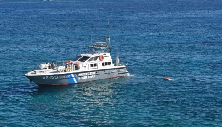 Επιχείρηση-διάσωσης-τεσσάρων-αλλοδαπών-στον-κόλπο-Αγίου-Όρους